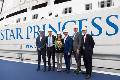 L-R: Gennaro Arma, Star Princess Captain; Cristiano Bazzara, Fincantieri Shipyard Director; Chiara Del Vecchio, Sun Princess Madrina; John Padgett, Princess Cruises President; Remco Buis, Princess Cruises Senior Vice President, Marine Operations; Nick Nash, Princess Cruises Commodore and Star Princess Captain